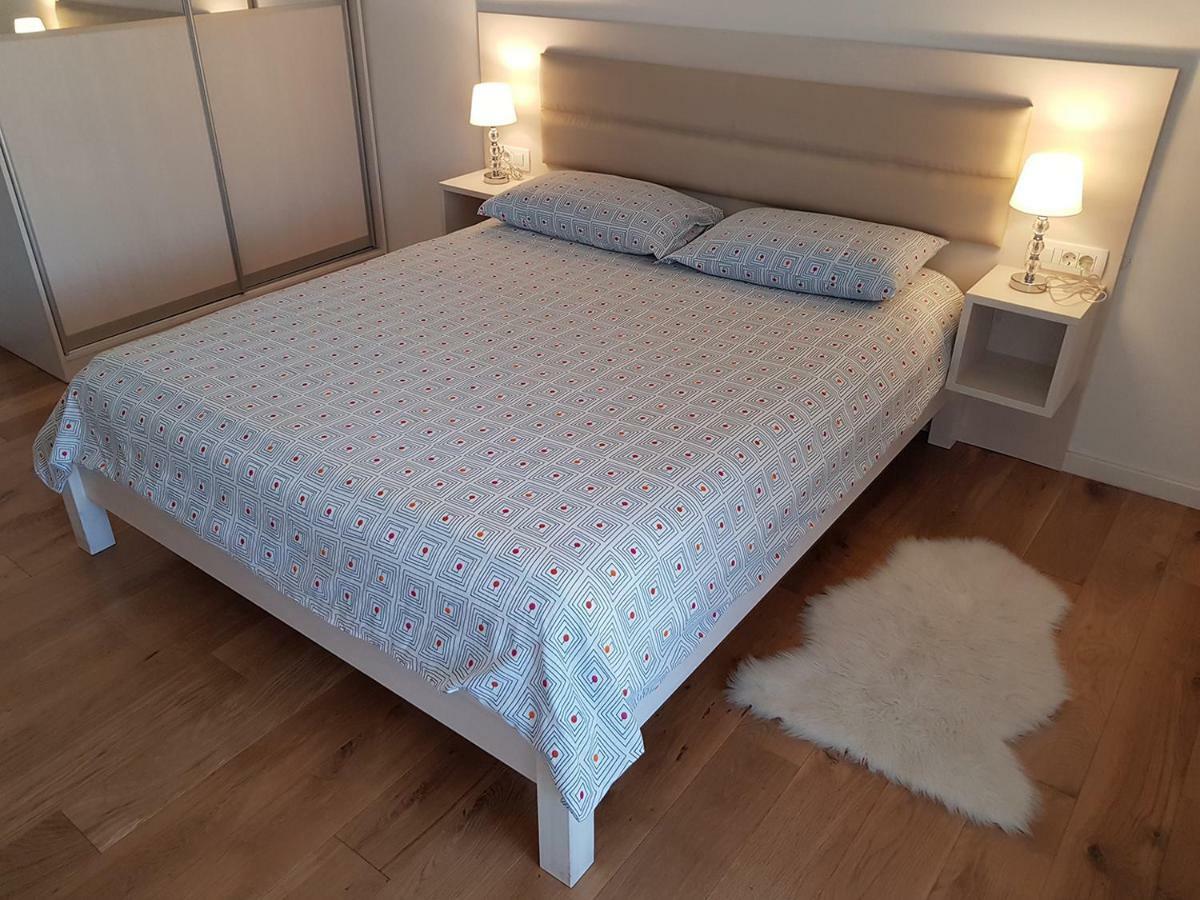 Apartment Domalu Old Town Zadar Luaran gambar