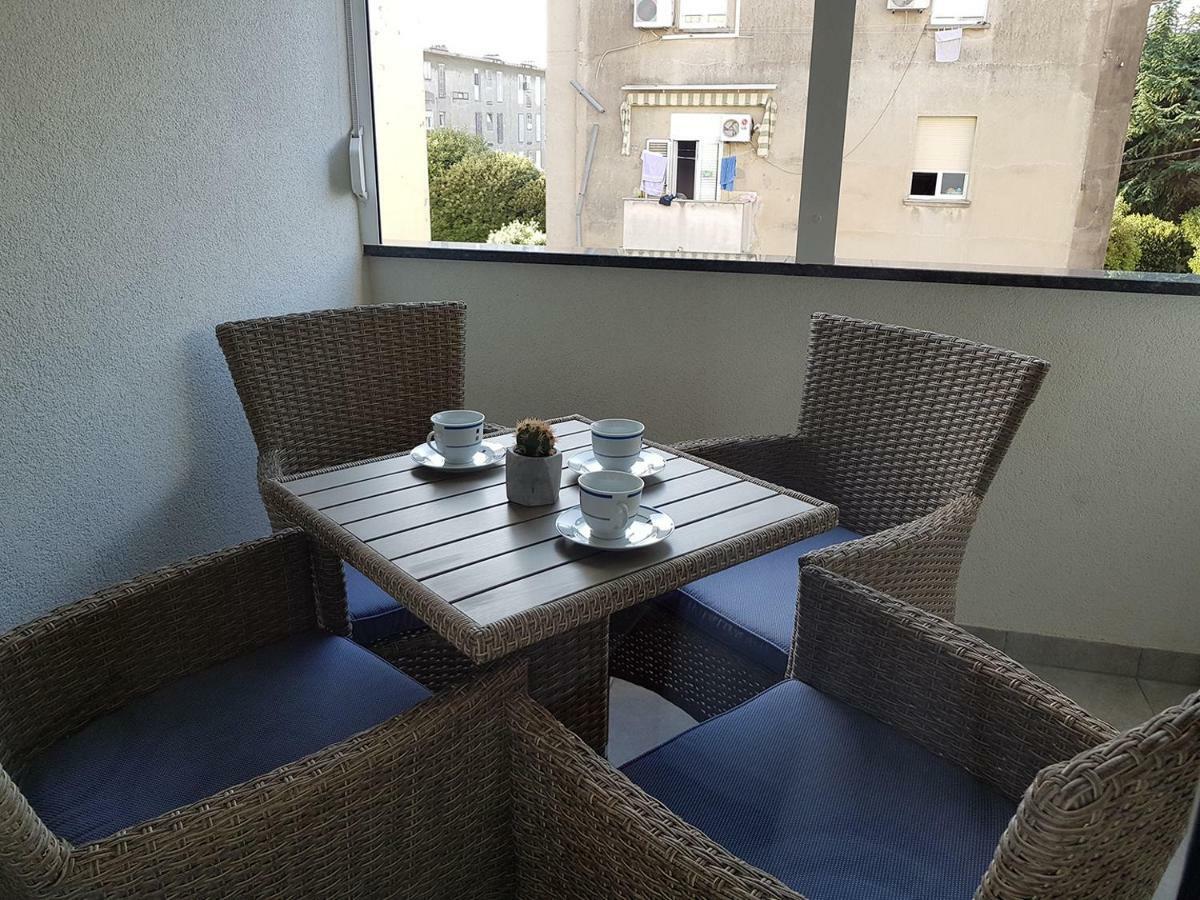 Apartment Domalu Old Town Zadar Luaran gambar